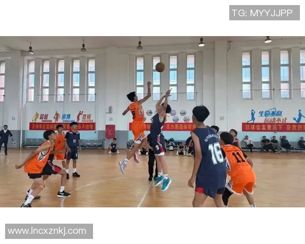 武汉工程大学篮球明星展现青春风采助力校园文化发展与体育精神传承 武汉工程大学篮球明星展现青春风采助力校园文化发展与体育精神传承